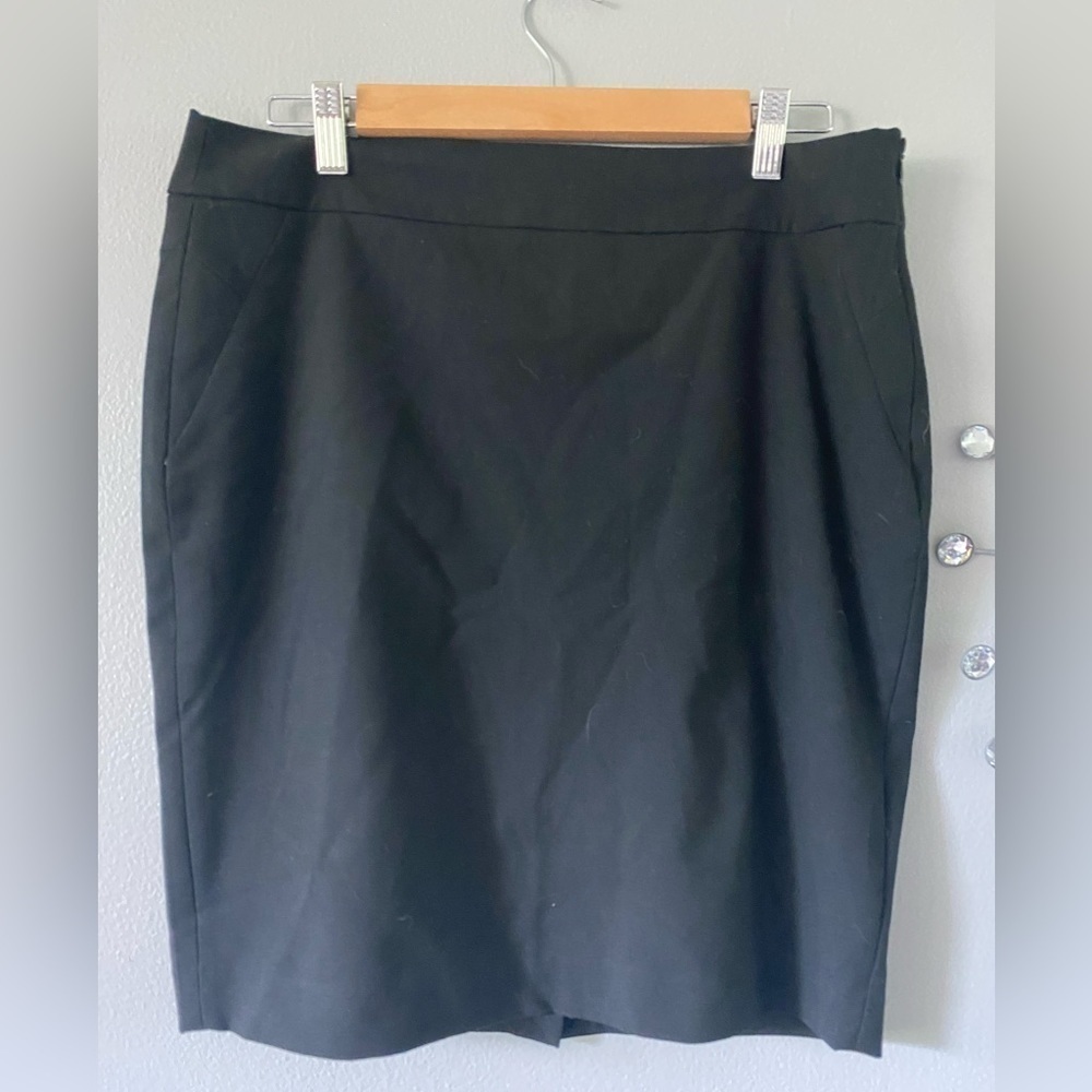 R W and Co I black pencil skirt  size 10